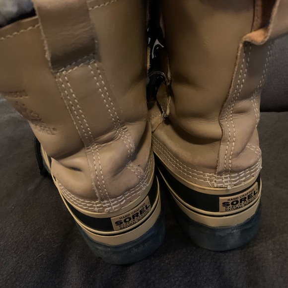 Sorel carabou snow boots size 8 perfect condition - Picture 3 of 5